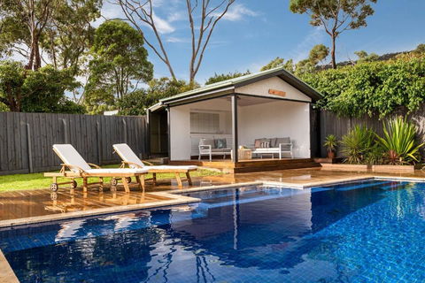 Perfect Peninsula Base With Heated Pool And Spa - New Castle Holiday 0
