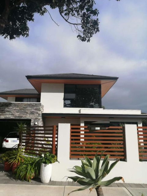 Private & Cosy! Master Bedroom In Perth With Garden View - New Castle Holiday 3