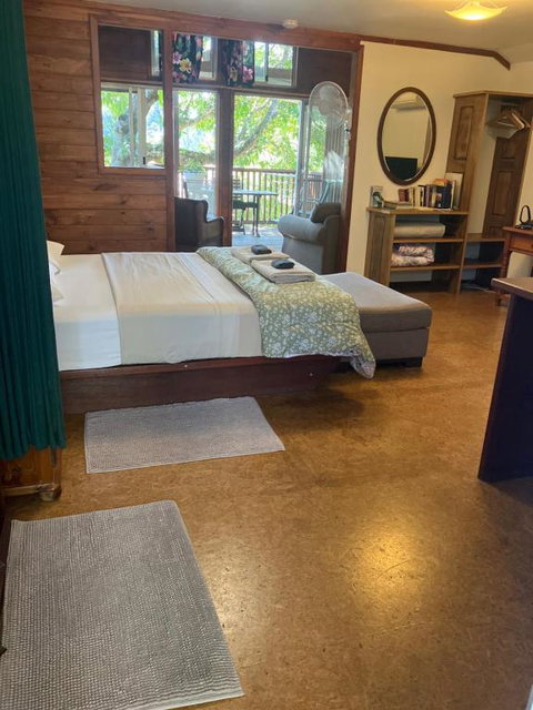 Potters Cottage - New Castle Holiday 1