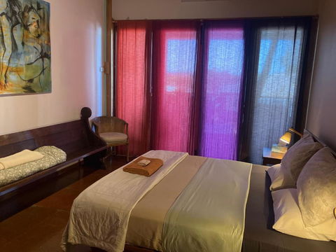 Potters Warehouse - New Castle Holiday 3