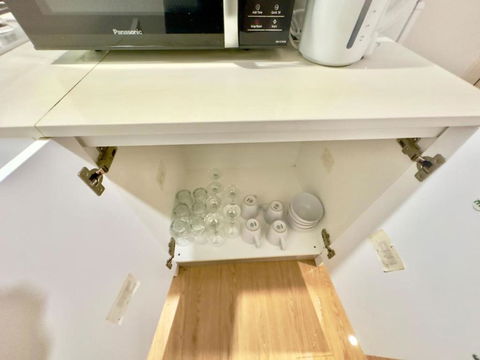 Prime 1BR Near Transport And Retail - New Castle Holiday 1