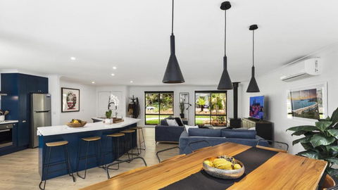 Private Luxury With Beach Views - New Castle Holiday 2