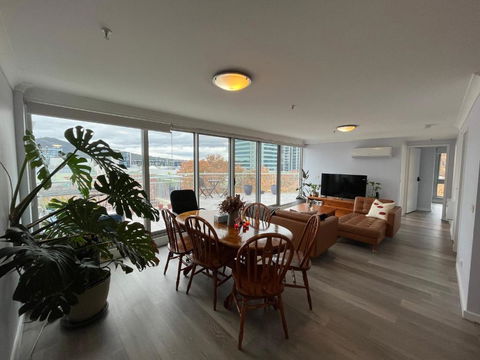Private Room With Ensuite In The CBD - New Castle Holiday 0