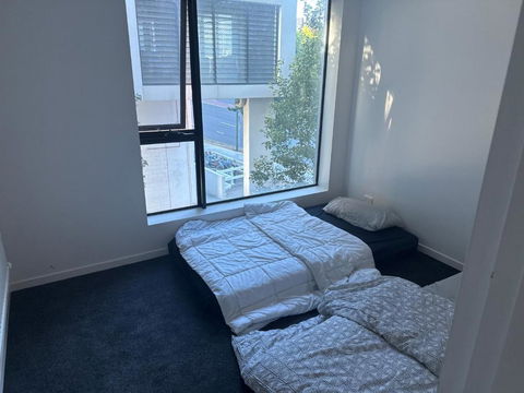 Private Rooms - New Castle Holiday 2