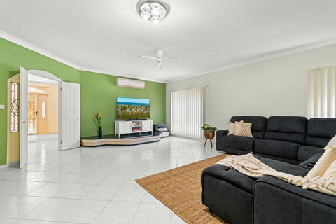 Qarah, Jervis Bay - New Castle Holiday 1
