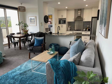 Qbn Cracker: 2BR, 2BA, 2 Secure B/ Ment Car Parks - New Castle Holiday 1