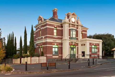 QPO QUEENSCLIFF - New Castle Holiday 0