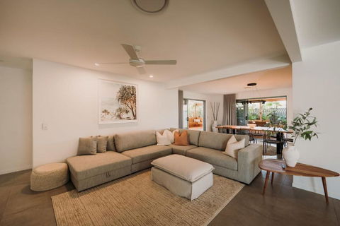 Quail Cove - New Castle Holiday 2