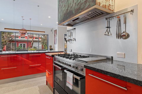 Quaint 4-Bed With Backyard 5-Min To The Beach - New Castle Holiday 2