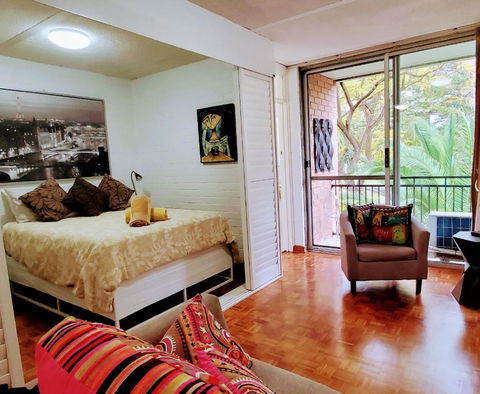 Quaint & Tranquil Subiaco 1 Bedroom Apartment - New Castle Holiday 2
