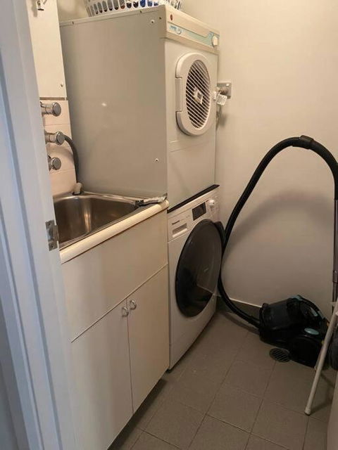 Quality Apartment In The Rocks GLO1203 - New Castle Holiday 3
