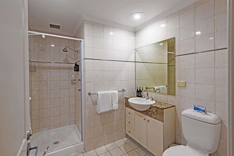 Quality Apartments Adelaide Central - New Castle Holiday 3