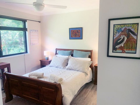Quiet Private Nimbin Townhouse - New Castle Holiday 2