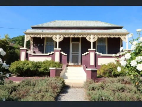 R&R Blue Diamond Luxury Cottage Maryborough, Vic - New Castle Holiday 0