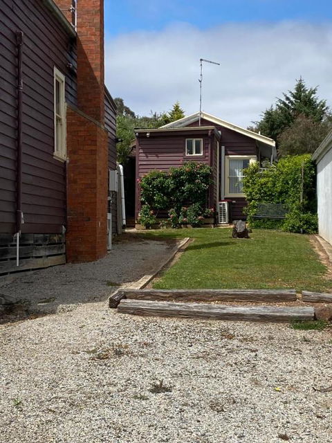 R&R Blue Diamond Luxury Studio Maryborough, Vic - New Castle Holiday 2