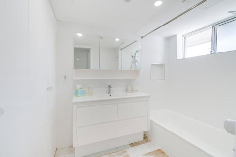 Rainbow Bay - 2BR Haven - New Castle Holiday 1