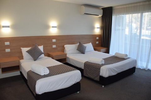 Rainbow Motel Queanbeyan - New Castle Holiday 0