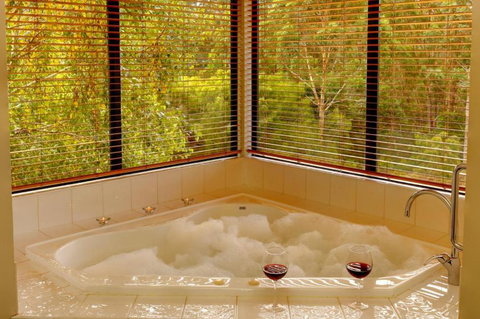 Rainbow Trail Chalets - New Castle Holiday 1