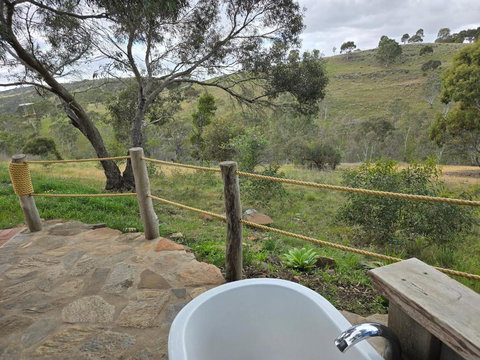 Rainshadow Retreat - New Castle Holiday 3