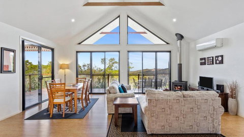 Ravensbourne Escape- Stella Luna - New Castle Holiday 1