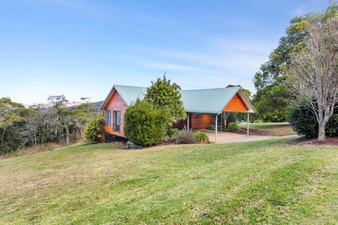 Ravensbourne Escape- Stella Luna - New Castle Holiday 0