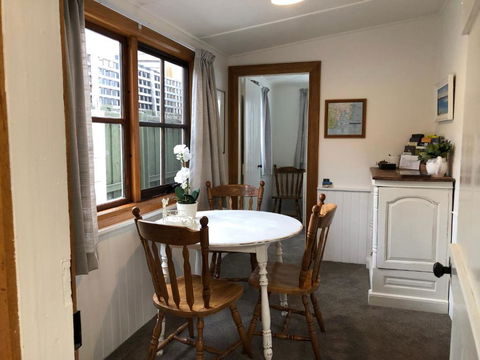 Recreation Cottage - New Castle Holiday 2
