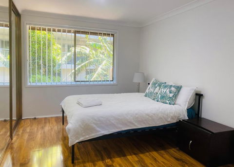 Quiet Family Townhouse In Wollongong CBD - New Castle Holiday 3
