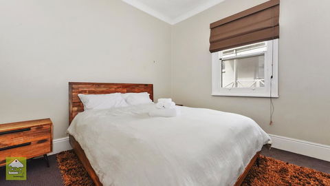 Aston On Alexander - Boutique Accommodation - New Castle Holiday 3
