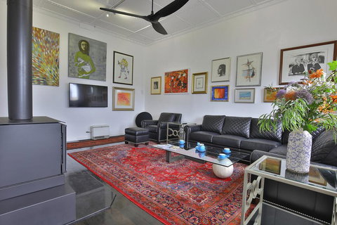 Aston On Church - Luxury Accommodation - New Castle Holiday 1