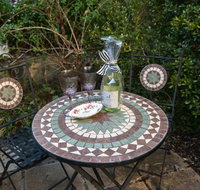 Austin Rise Bed and Breakfast - New Castle Holiday