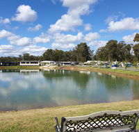 Australian Motor Homes Tourist Park - New Castle Holiday