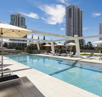 Avani Broadbeach Residences - New Castle Holiday