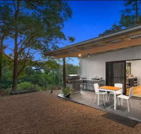 Avoca Beach and Bush - New Castle Holiday