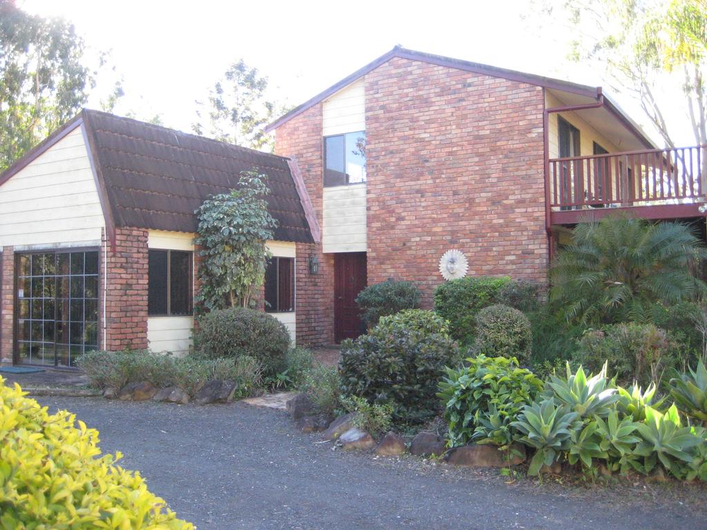 Amberley QLD New Castle Holiday