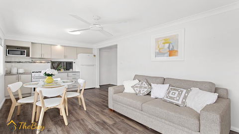 Bagnall Cottage On Government Road - New Castle Holiday 3