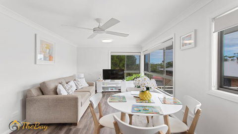 Bagnall Cottage On Government Road - New Castle Holiday 0