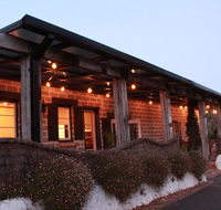 Bakehouse '38 Restaurant  Guesthouse - New Castle Holiday