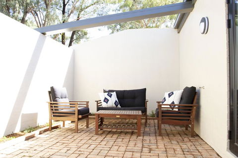 Balgownie Estate Winery Retreat & Restaurant - New Castle Holiday 3