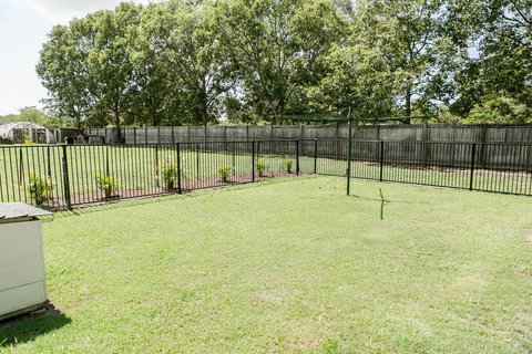 Balmoral Barn - New Castle Holiday 2