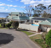 Bambra Reef Lodge - New Castle Holiday