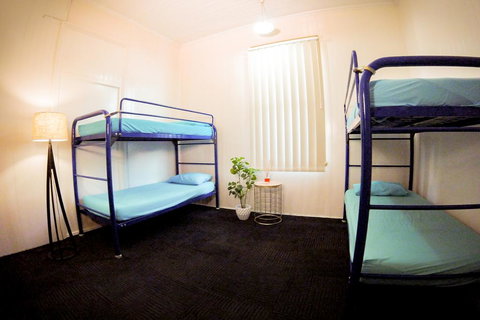 Banana Bender Backpackers - New Castle Holiday 1