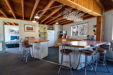 Banjo's Chalet, Alpine-getaways - New Castle Holiday 2