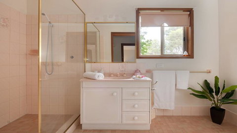 Bannister 49 - Neptune's Way - New Castle Holiday 2