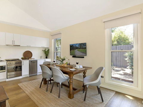 Banyula Annex - Stylish And Contemporary Retreat - New Castle Holiday 2