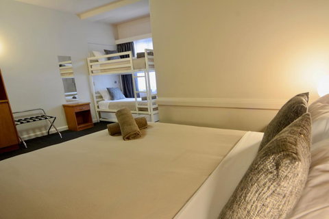 Barclay On View - New Castle Holiday 1