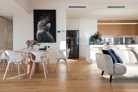 Barwidgee - New Castle Holiday 0