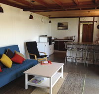 Base BnB - New Castle Holiday
