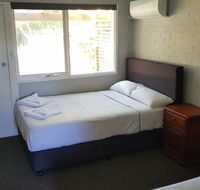 Bateau Bay Hotel - New Castle Holiday