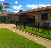 Baths Motel Moree - New Castle Holiday