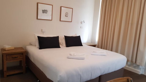 Bathurst Explorers Motel - New Castle Holiday 1